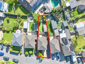 Photo 30- click for photo gallery